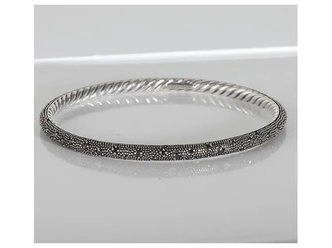 Brazalete de diamantes Midnight Melange de David Yurman en plata de ley 