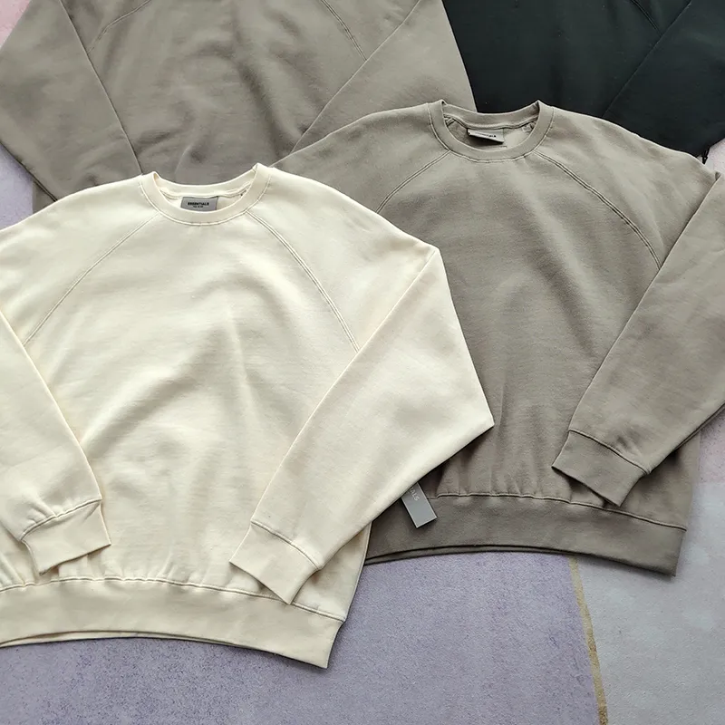 Sudadera Essentials