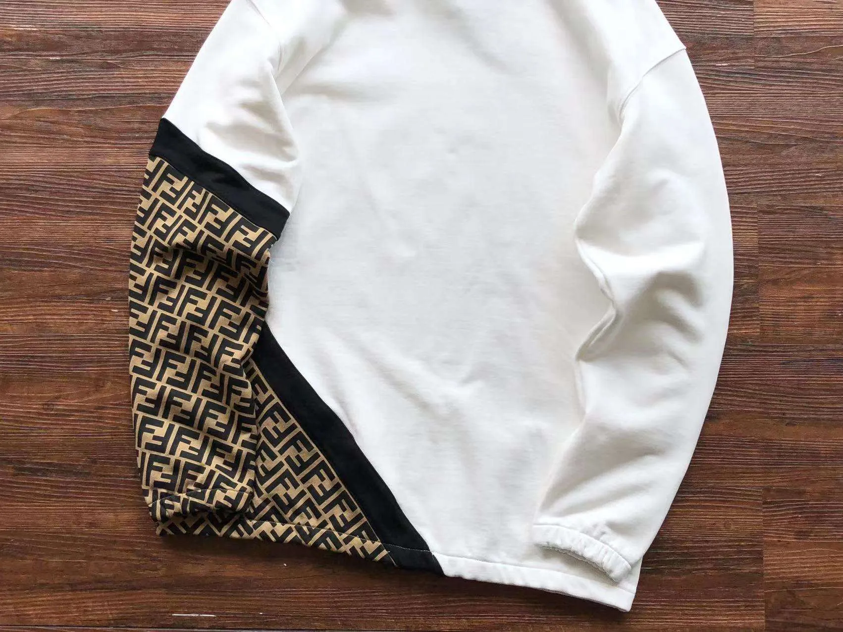 Sudadera Fendi thunder