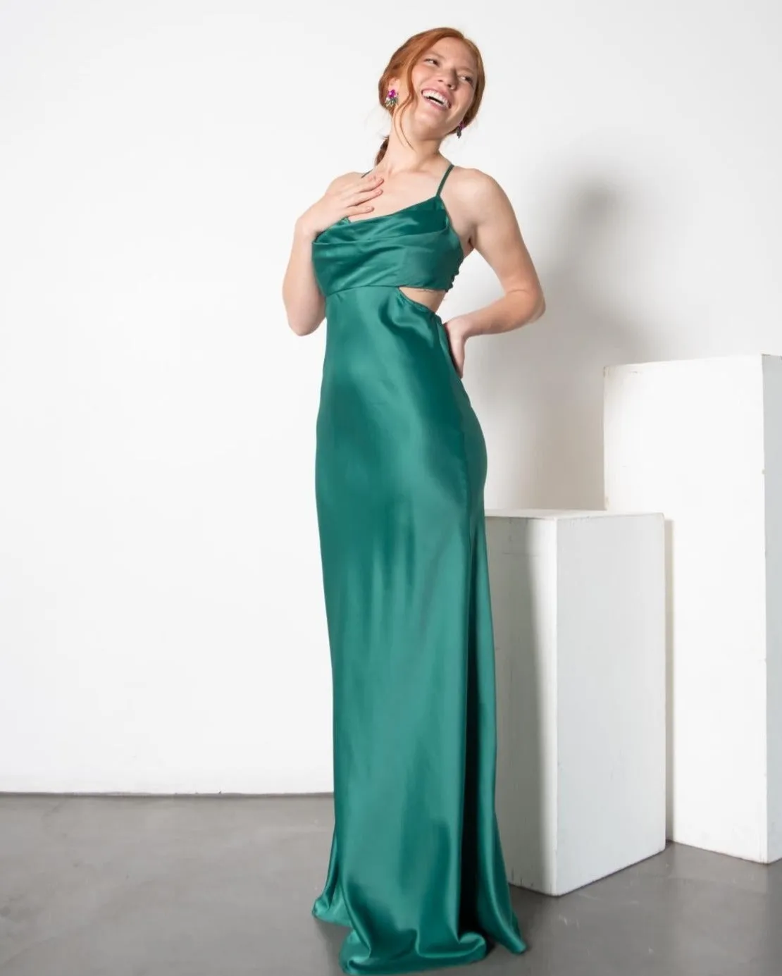 VESTIDO DE FIESTA LARGO CAROL VERDE